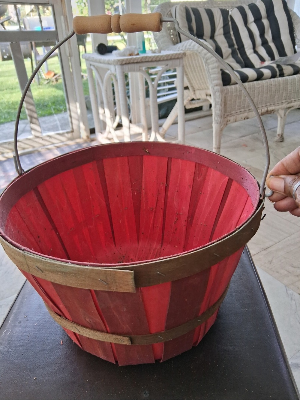 Red Decorative Wood Bushel Basket with Handle - Unbranded
